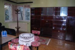 vind etaj invila cu etaj si parter ultracentrala Iasi