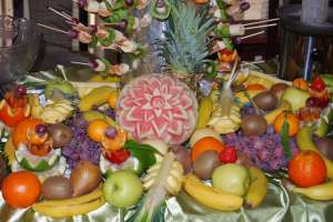 SERVICII FOTO&VIDEO SCULPTURI IN FRUCTE