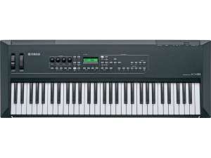 Vand Yamaha KX61 cu placa sunet Terratec 26 usb