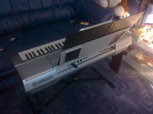 Vand orga Yamaha PSR1500 stare exceptionala
