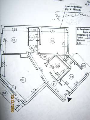 vand apartamnent cu 3 camere