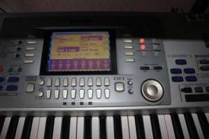 Cumpar YAMAHA 9000PRO