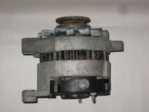 Alternator Renault Clio 1.2 ,  1.2 i ,  1.4 ,  1.4 I ,  R  19   1.4 ,  1.4 I ,  