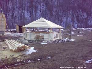 Case si Cabane din Lemn Masiv construite la ROSU ieftin