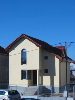 Vand ieftin casa in Baneasa