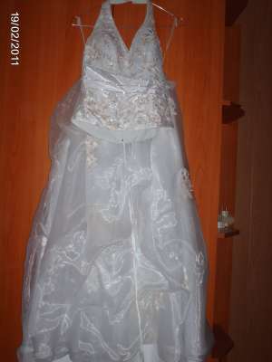 vand rochie de mireasa