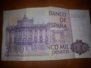 vand bani vechi pesetas