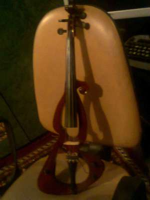 vand vioara electrica