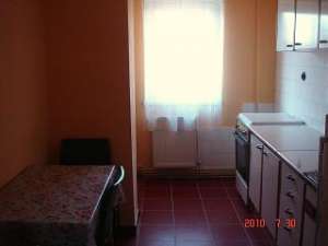 Vand apartament 3 camere Vasile Aaron