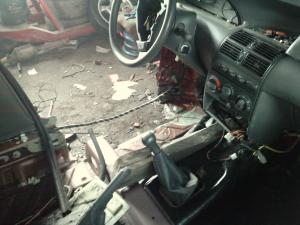 dezmembrez fiat punto