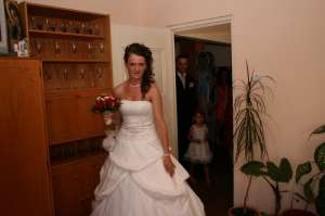 Inchiriez rochie mireasa,  Pret foarte bun !