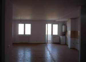 Vanzare 4 camere centru