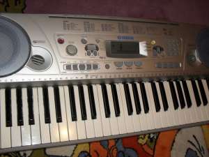 orga Yamana PSR-275 impecabila