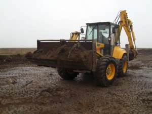 INCHIRIEZ PICAMER ,  BULDOEXCAVATOR BOBCAT