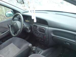 vand urgent renault megane avariat