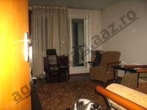 Vanzare apartament 3 camere decomandate Dristor