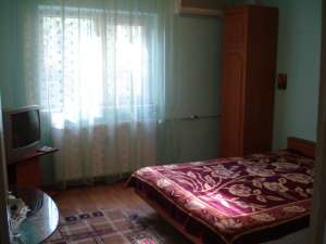 Inchiriez apartament cu 2 camere