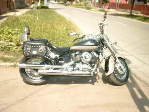 Vand Yamaha Dragstar Clasic XVS 650 din 1999,  numai 13.500 km si Yamaha virago XV 535 - 1993.,  20.