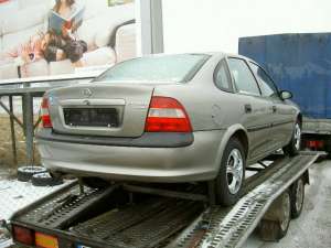 OPEL Vectra B 1.8i 16V