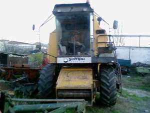 vand combina jhon deere class sampo 2060