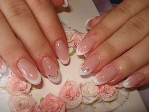Aplic unghii gel