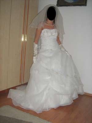 ROCHIE MIREASA