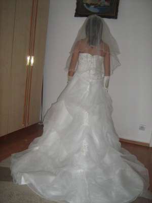 ROCHIE MIREASA
