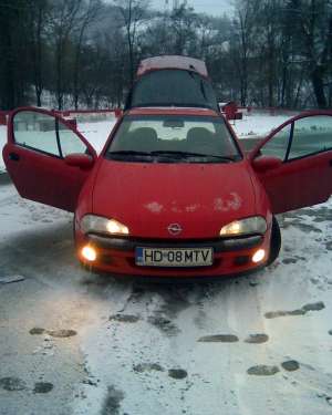 Vand Opel Tigra 2350 Euro