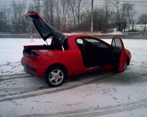 Vand Opel Tigra 2350 Euro