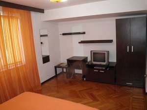 Cazare regim hotelier central Piata Romana