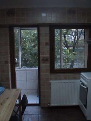 Inchiriez apartament 3 camere - lux