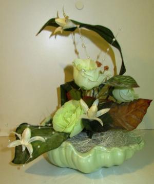 VAND ARANJAMENTE FLORALE (artificiale)