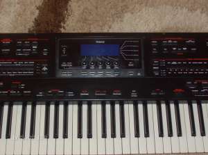 Roland G-1000