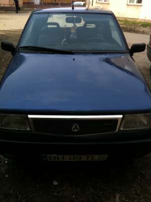 LANCIA(Y10)inmatriculat...1000neg.