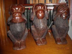 vand 3 statuete abanos din Africa