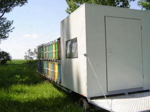 Vand pavilion apicol inteligent
