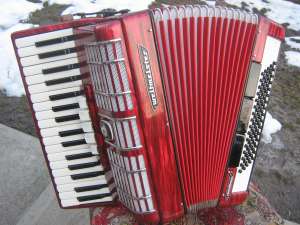 Vand acordeon Weltmeister Diana.