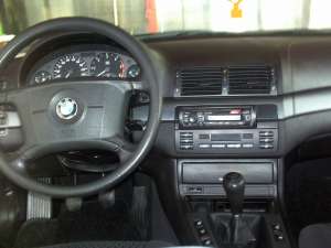 VAND BMW 320D  PACHET M ACTE ITALIA VALABILE