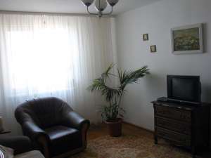 Vand ap. 4 camere,  Ispirescu (langa Romsilva si parculet)