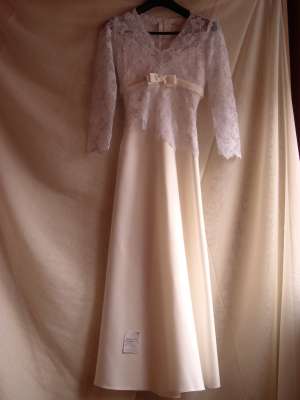 Rochie de mireasa noua