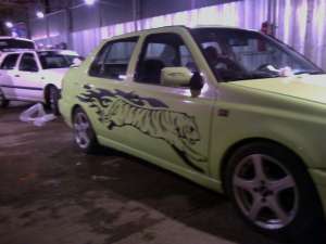 autocolante auto moto personalizate