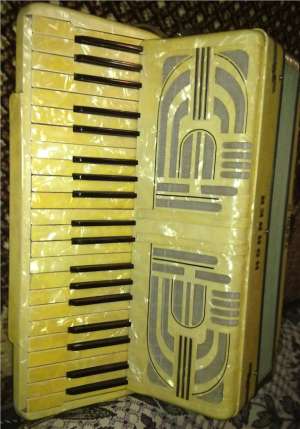 Hohner Verdi IV