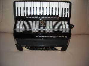Acordeon Weltmeister S4