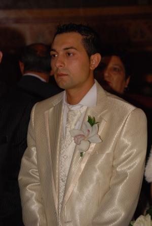 vand costume barbati
