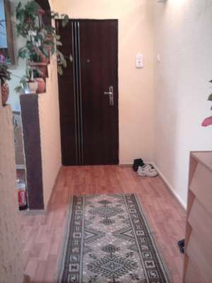 2 CAMERE SEMIDECOMANDAT,   STR. GARII