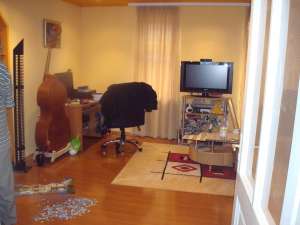 CASA + TEREN 11 ARI ,   3 CAMERE 126000 EURO