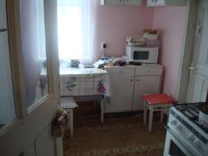 CASA + TEREN 11 ARI ,   3 CAMERE 126000 EURO