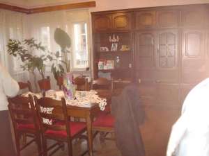 CASA 3 CAMERE; ZONA H SIMON ; 4,  5 ARI TEREN; 123000 EURO NEG