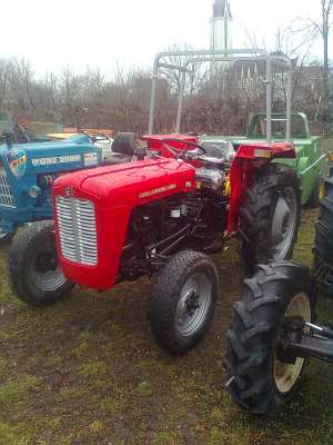 Vand tractor Massey Ferguson 35 cp