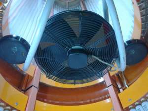 Vand aparat de bronzat Cadillac (URGENT)